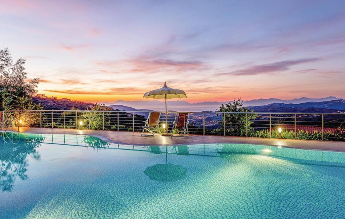 Casa Vacanza Villa Aurora Laureana Cilento エクステリア 写真