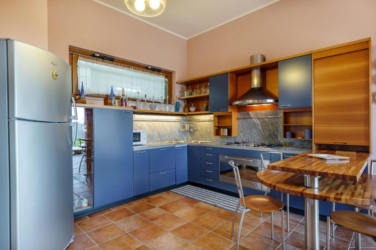 Casa Vacanza Villa Aurora Laureana Cilento エクステリア 写真